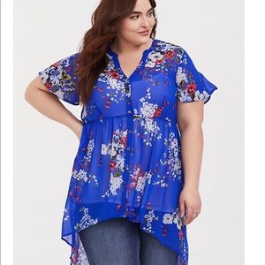 Torrid button  down high-low kimono